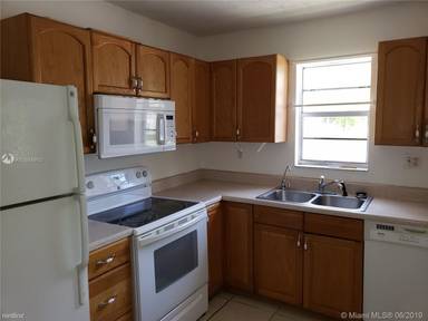 Main picture of 4167 NW 90th Ave