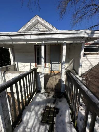 Main picture of 1413 1/2 Linden Ave