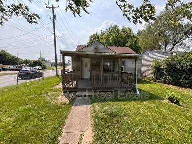 Main picture of 3234 Mohawk St