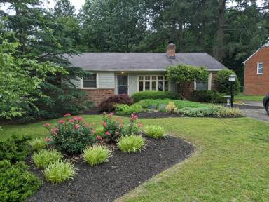 Main picture of 7505 Comet Rd