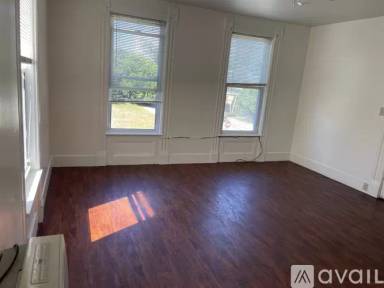 Main picture of 673 Pine St