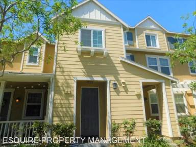 Main picture of 704 Flathead River St