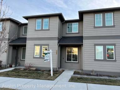 Main picture of 2574 NE Purcell Blvd