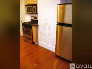 Main picture of 60 College Ave