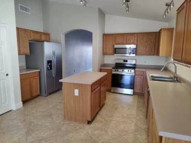 Main picture of 3841 W Fallen Leaf Ln