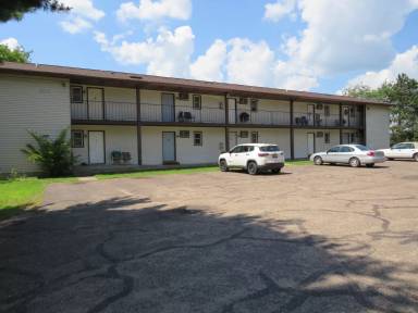 Main picture of 2421 Fryklund Dr