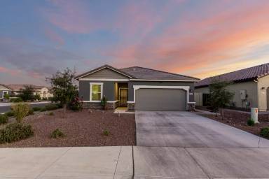 Main picture of 19531 W Palo Verde Dr