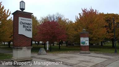 Main picture of 4725 Lake Ave