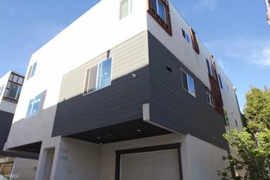 Main picture of 1729 W Adams Blvd