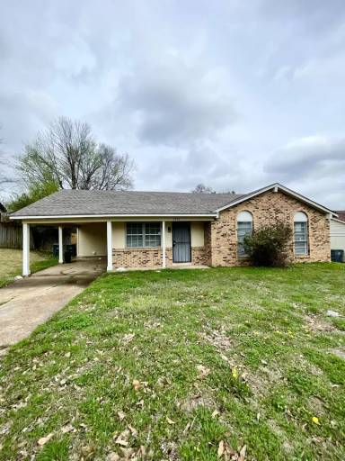 Main picture of 3436 Ridgemont Rd