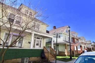 Main picture of 237 Grant Ave