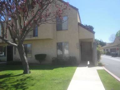 Main picture of 1206 E Fesler St