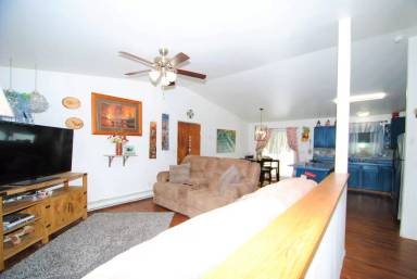 Main picture of 1100 Lolla Mae St