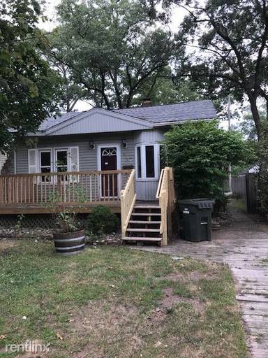 Main picture of 1919 Ray St