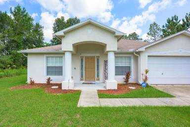 Main picture of 11 Sea Spiral Path