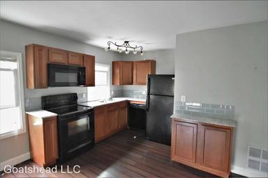 Main picture of 33 James St