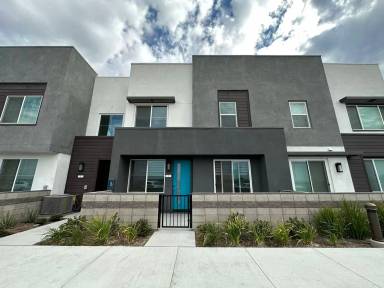 Main picture of 3621 S Allston Paseo