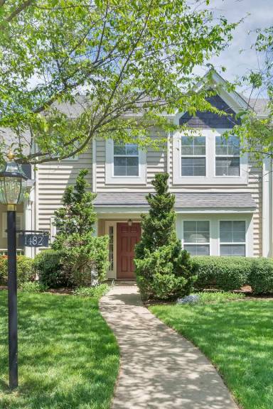 Main picture of 1482 Ashland Dr