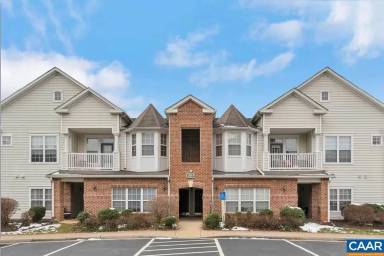 Main picture of 1055 Weybridge Ct
