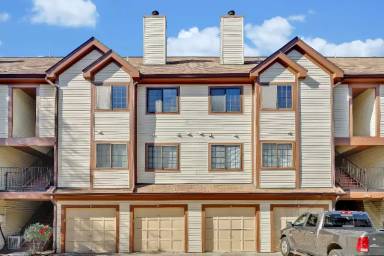 Main picture of 6026 Curtier Dr