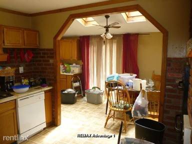 Main picture of 33 Euclid Ave