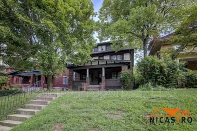 Main picture of 150 E Frambes Ave