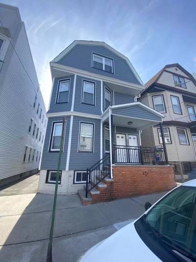 Main picture of 144 Wilson Ave