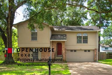 Main picture of 9803 Charter Ridge Dr