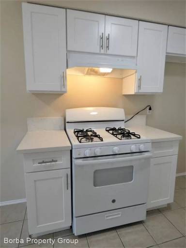 Main picture of 4117 E 7th St