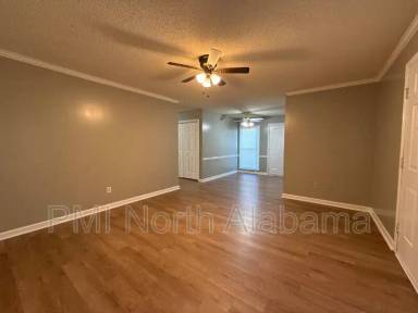 Main picture of 1509 Barrington Rd NW