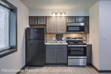Main picture of 4644 Cuming St