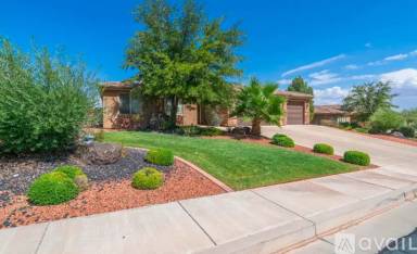 Main picture of 33 S Acantilado Dr