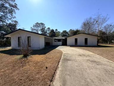 Main picture of 5021 Jessup St