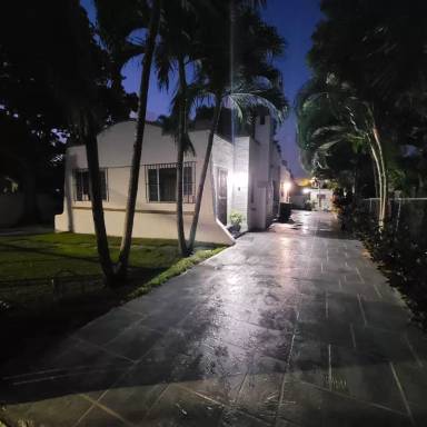 Main picture of 1068 NW 31st St