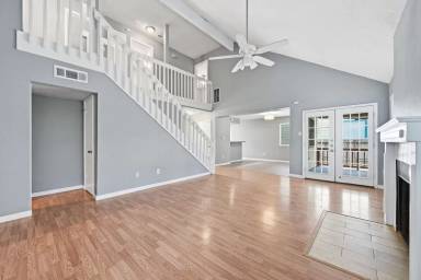 Main picture of 6300 Evangeline Trl