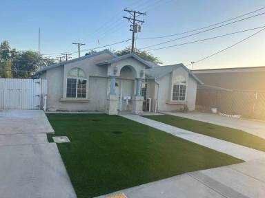 Main picture of 508 W 11th St