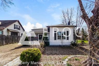 Main picture of 223 W Main St