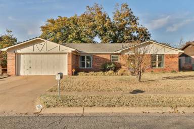 Main picture of 2608 78th St