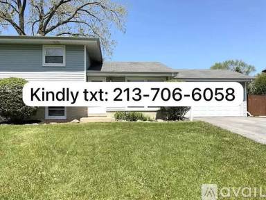 Main picture of 236 W Lake Park Dr