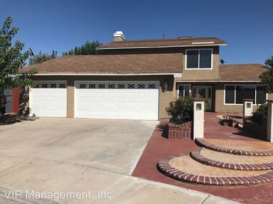 Main picture of 15141 Dakota Ct