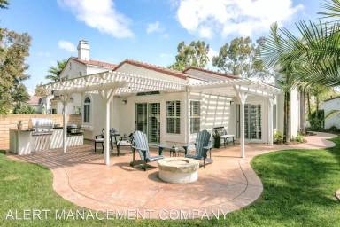 Main picture of 2109 Bermuda Dunes Pl