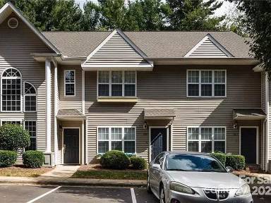 Main picture of 1265 E Woodlawn Rd