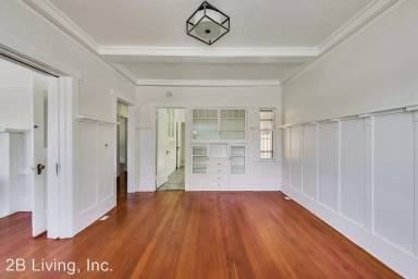 Main picture of 675 11th St