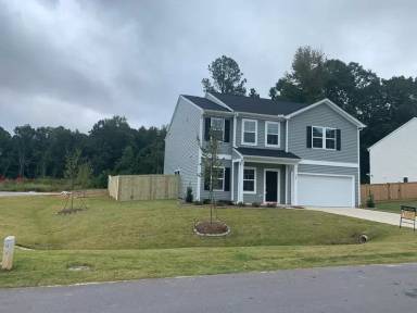 Main picture of 100 Buckthorn Dr