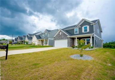 Main picture of 130 Red Oak Pl