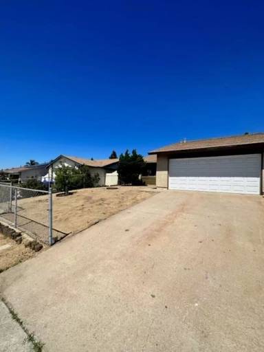 Main picture of 1043 Raedel Dr