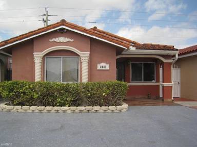 Main picture of 2863 W 75th Ter