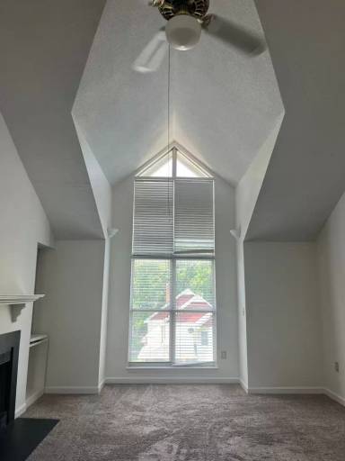 Main picture of 1107 W McGee St