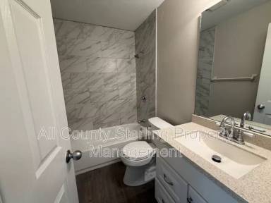 Main picture of 1718 SW 69th Ter