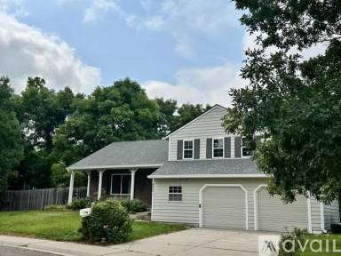 Main picture of 4902 E Davies Dr